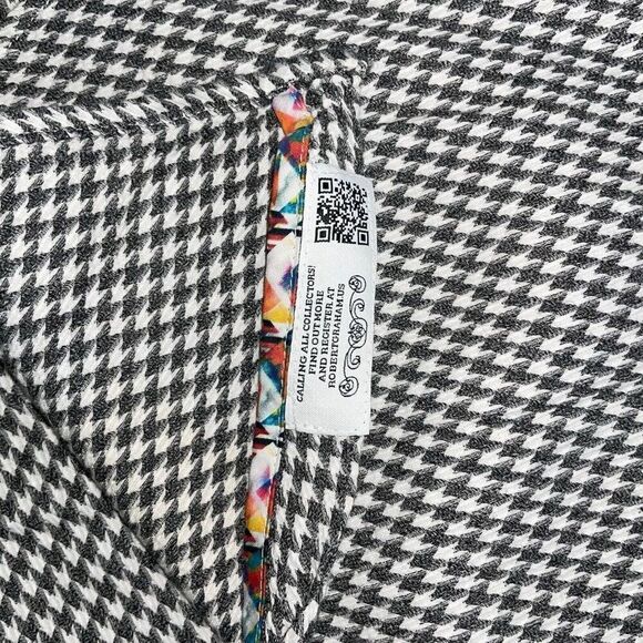 Robert Graham Dress Shirt Men’s XL Long Sleeve Flip Cuff Button Up Geometric - Picture 9 of 16